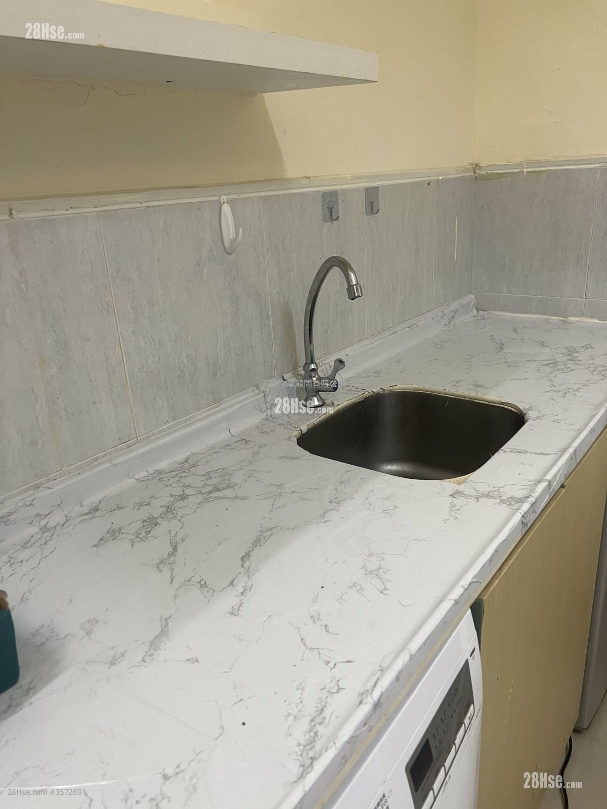 侨丰大厦 租盘 开放式间隔 , 1 浴室 150 平方尺