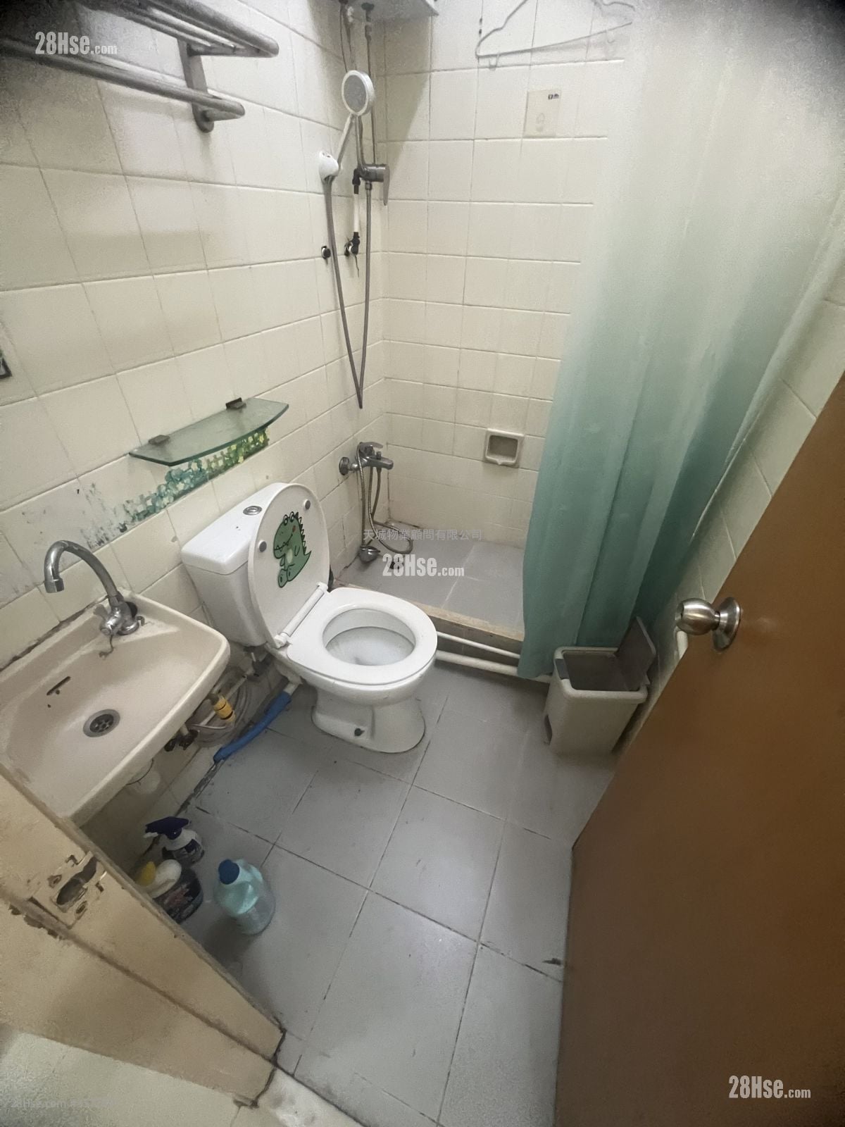 侨丰大厦 租盘 开放式间隔 , 1 浴室 150 平方尺