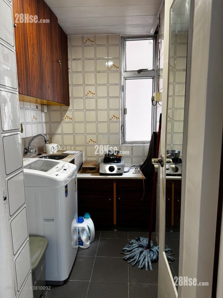 Evora Building Sell Studio , 1 Bathroom 260 ft²