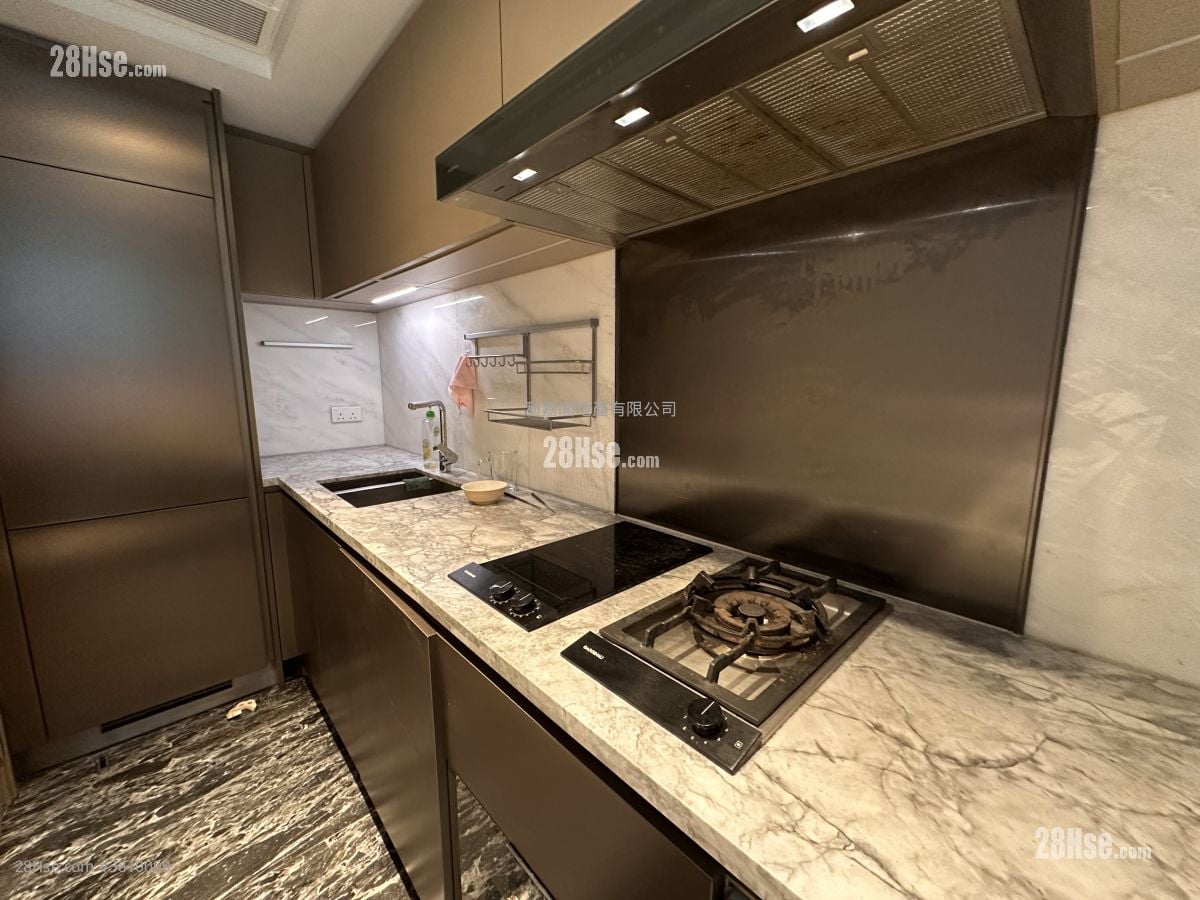 名日九肚山 售盘 3 房 755 平方尺