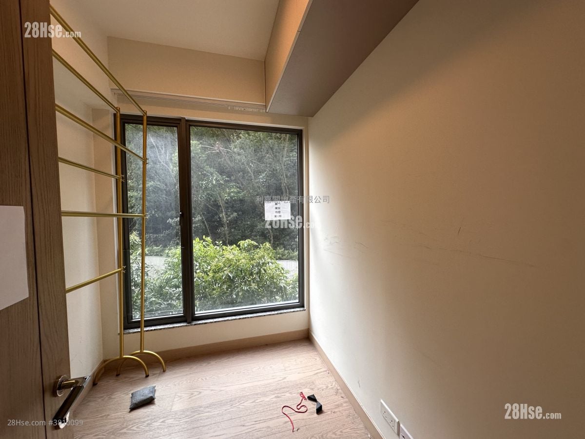 名日九肚山 售盘 3 房 755 平方尺