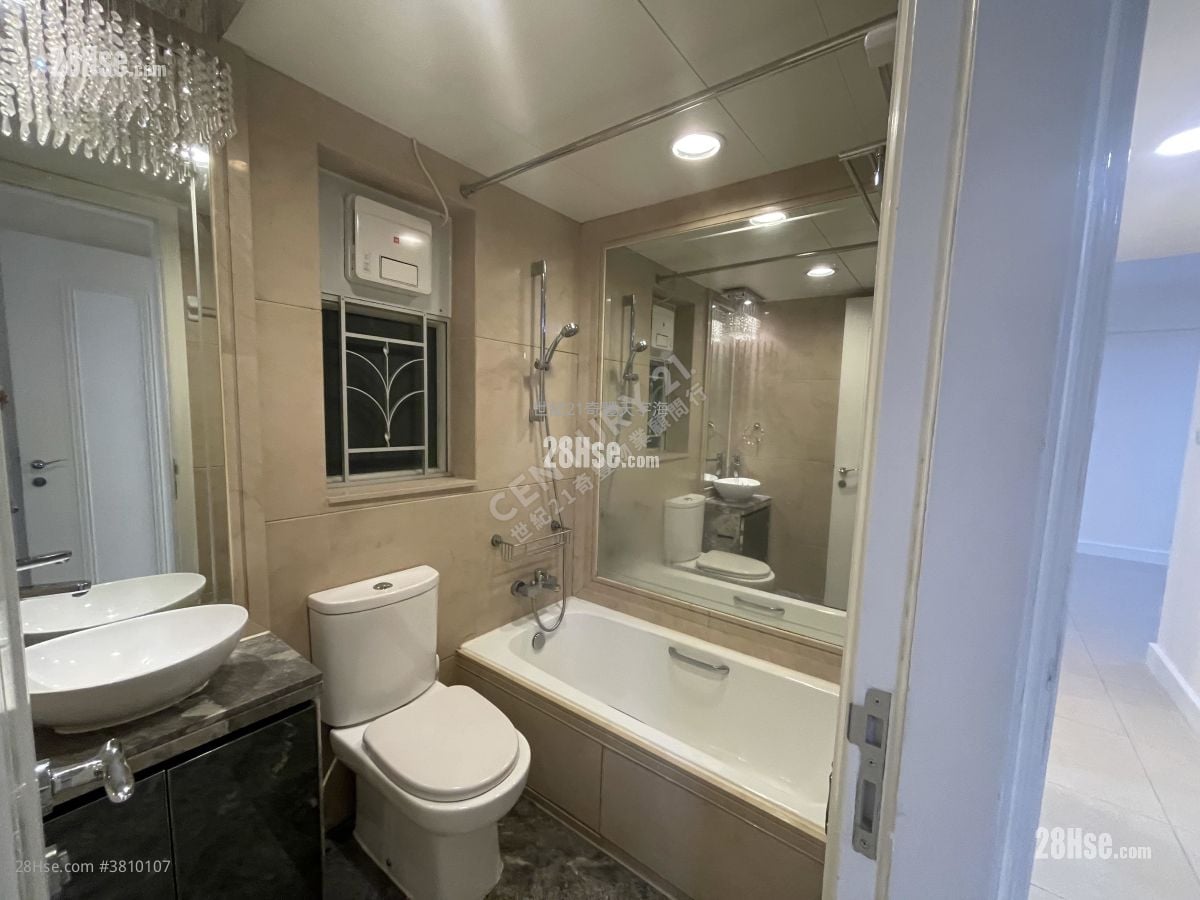 Oceanaire Rental 3 Bedrooms , 2 Bathrooms 785 ft²