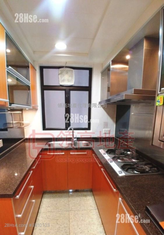 The Arch Sell 3 Bedrooms , 2 Bathrooms 867 ft²