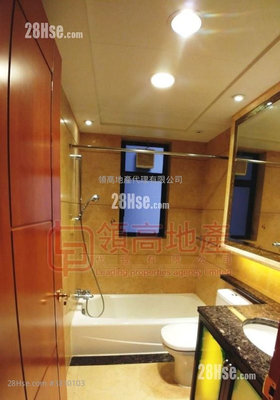 The Arch Sell 3 Bedrooms , 2 Bathrooms 867 ft²