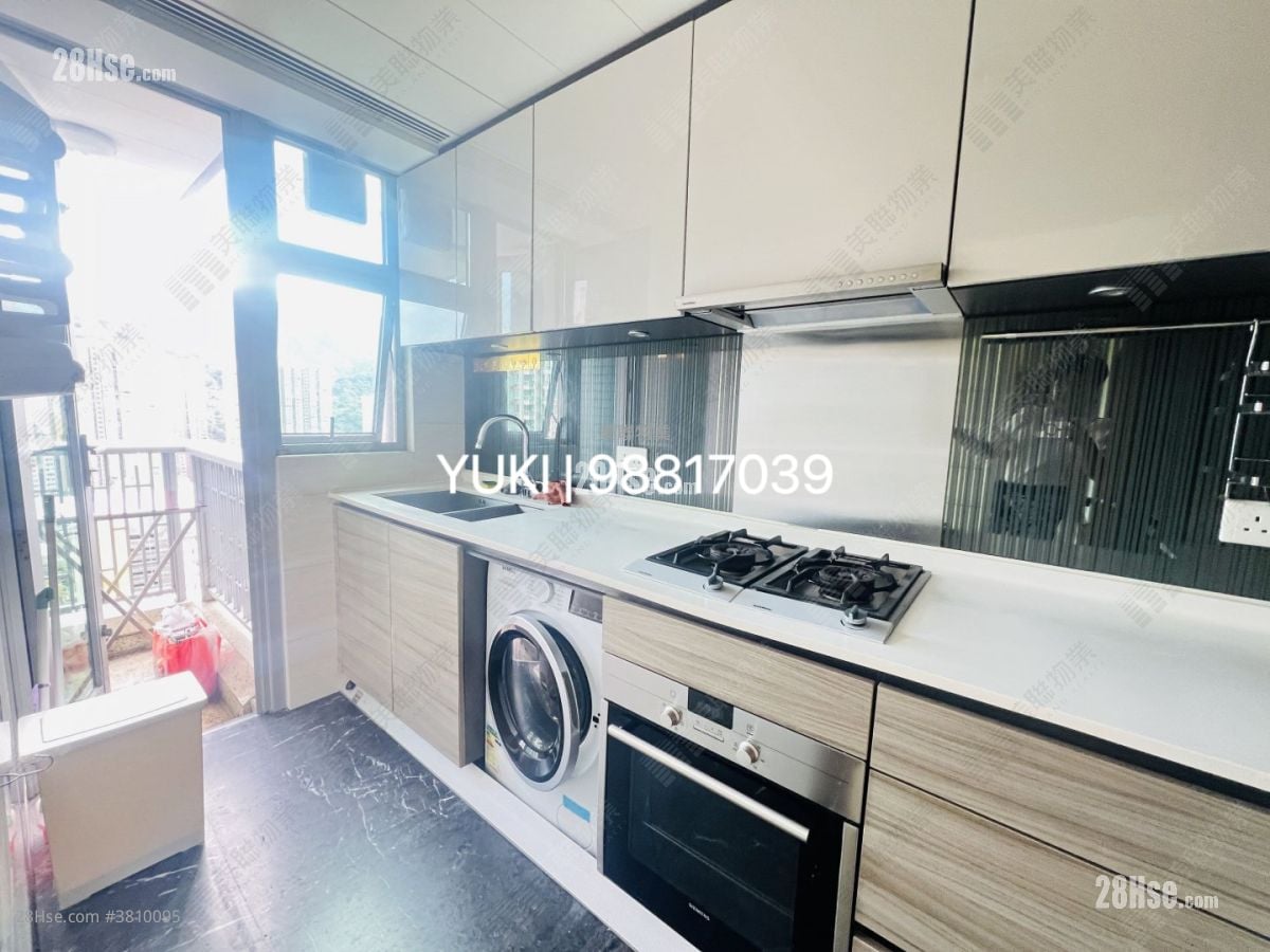 The Riverpark Rental 3 Bedrooms , 2 Bathrooms 737 ft²