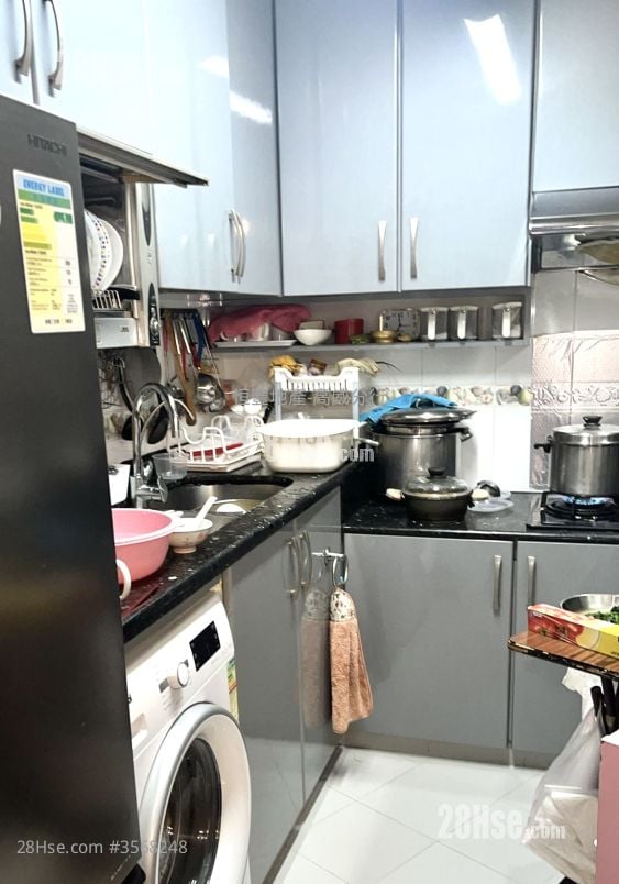 康翠台 售盘 3 房 , 2 浴室 757 平方尺