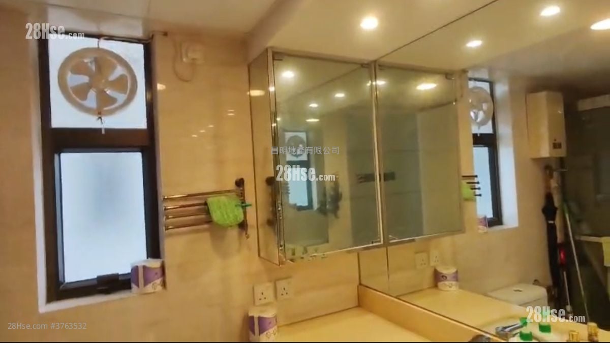 富泽花园 售盘 2 房 , 1 浴室 650 平方尺