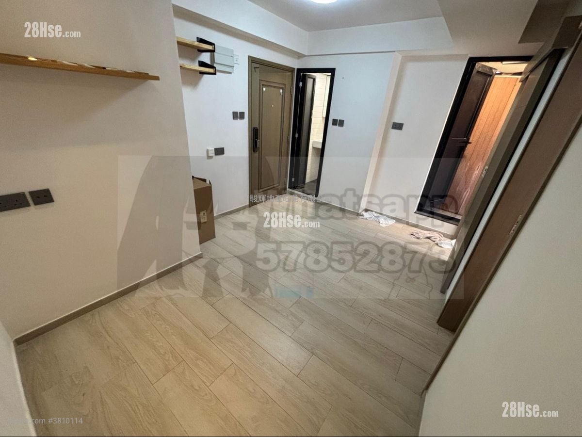 康辉大厦 售盘 2 房 , 1 浴室 210 平方尺