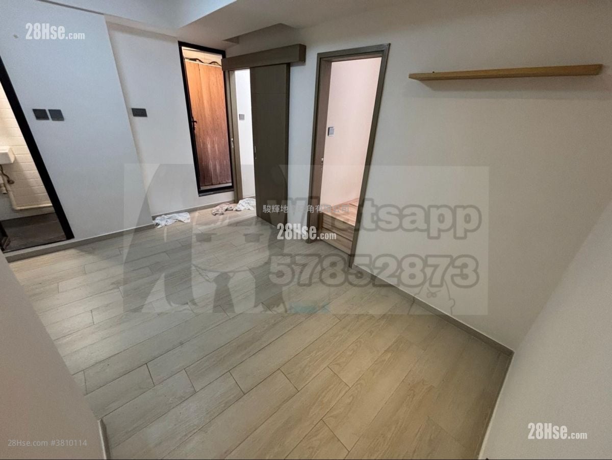 康辉大厦 售盘 2 房 , 1 浴室 210 平方尺