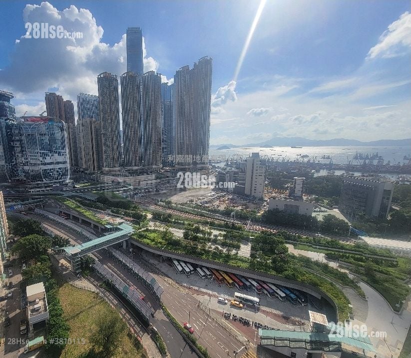 御金国峯 售盘 3 房 , 3 浴室 990 平方尺