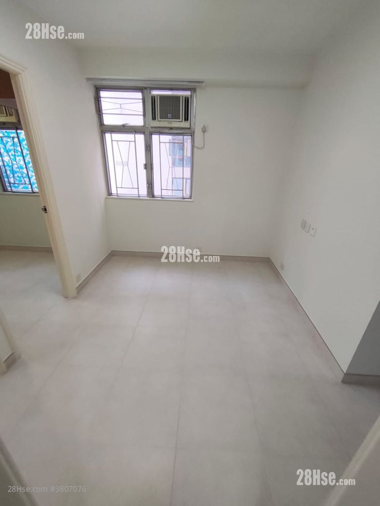 裕利大厦 租盘 2 房 , 1 浴室 280 平方尺