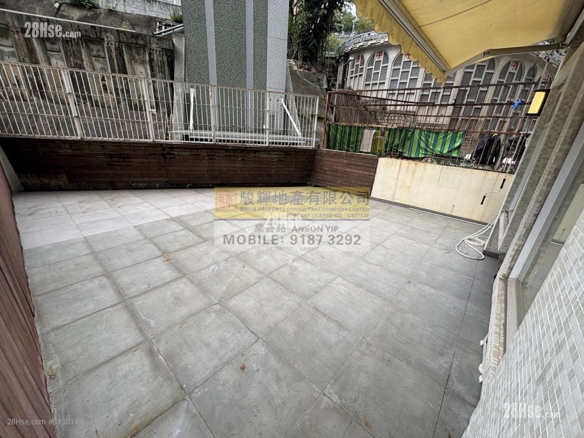 康辉大厦 售盘 2 房 , 1 浴室 210 平方尺