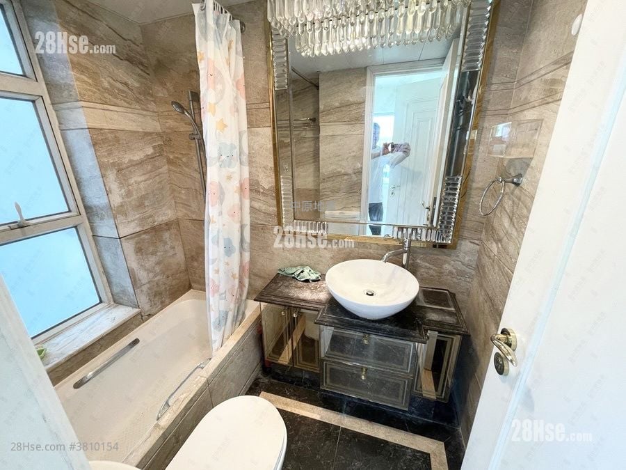 致蓝天 售盘 3 房 , 3 浴室 819 平方尺