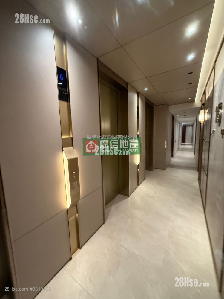 One Soho Sell 1 Bedroom , 1 Bathroom 320 ft²