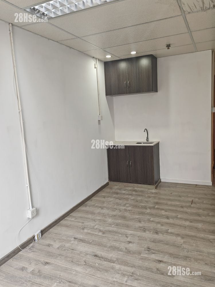 民兴工业大厦 租盘 1 房 168 平方尺