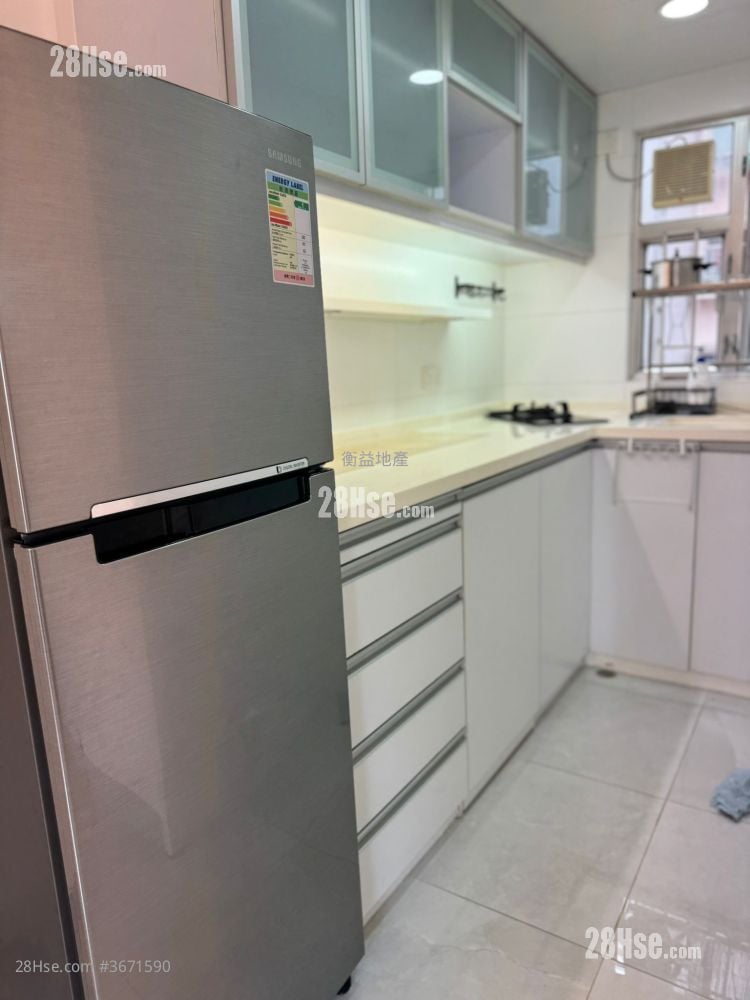 福怡大廈 租盤 2 房 , 1 浴室 349 平方呎