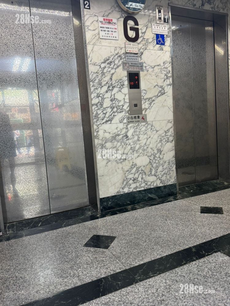 福怡大廈 租盤 2 房 , 1 浴室 349 平方呎