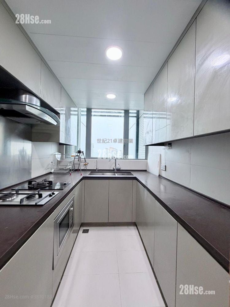 The Harbourside Rental 3 Bedrooms , 3 Bathrooms 2,116 ft²