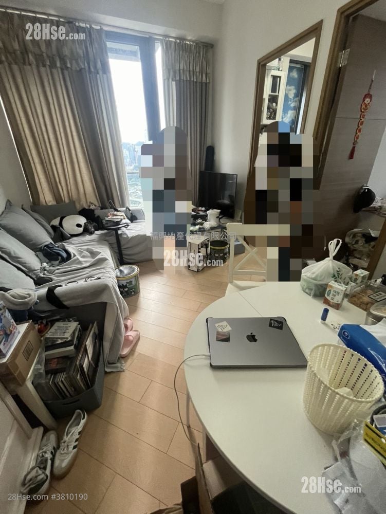 Metro 6 Sell 2 Bedrooms , 1 Bathroom 423 ft²