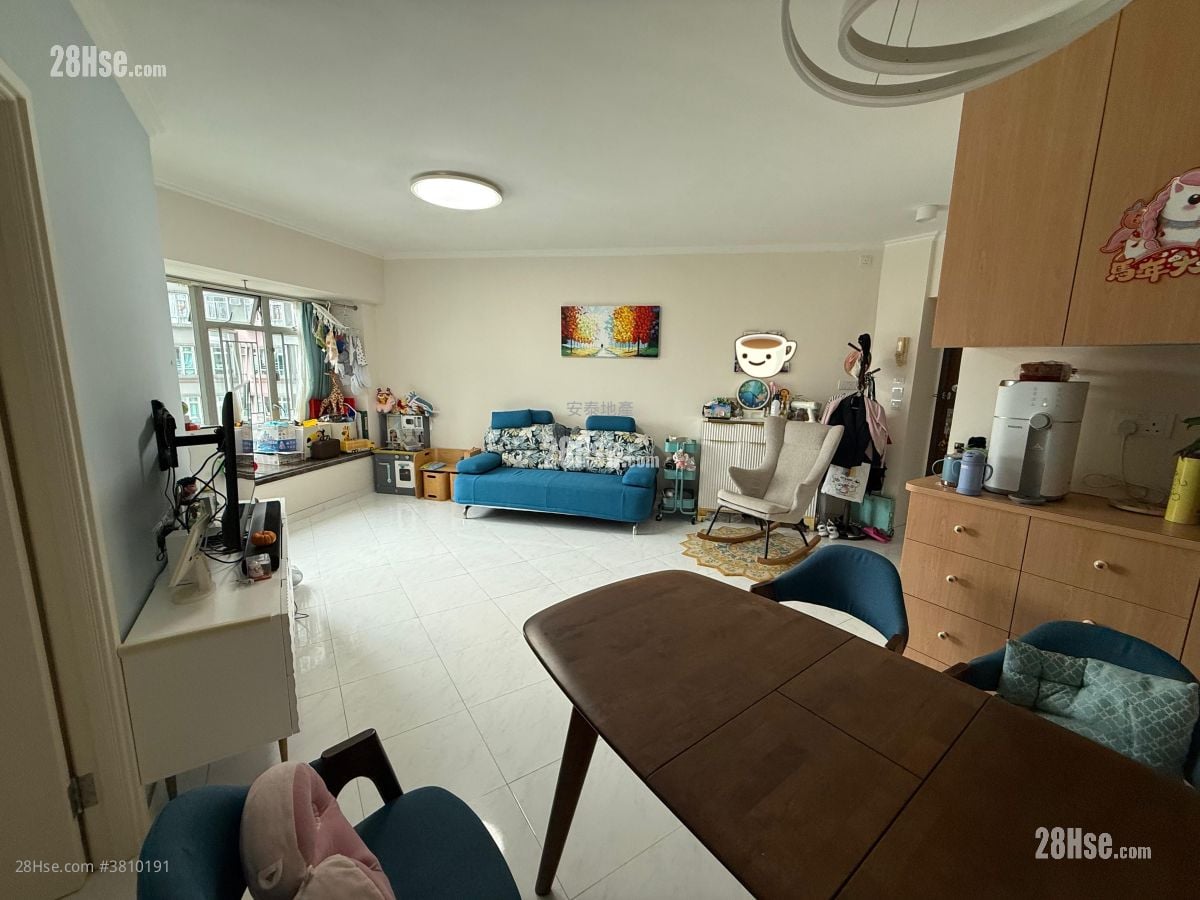 新都城 售盘 3 房 , 2 浴室 701 平方尺