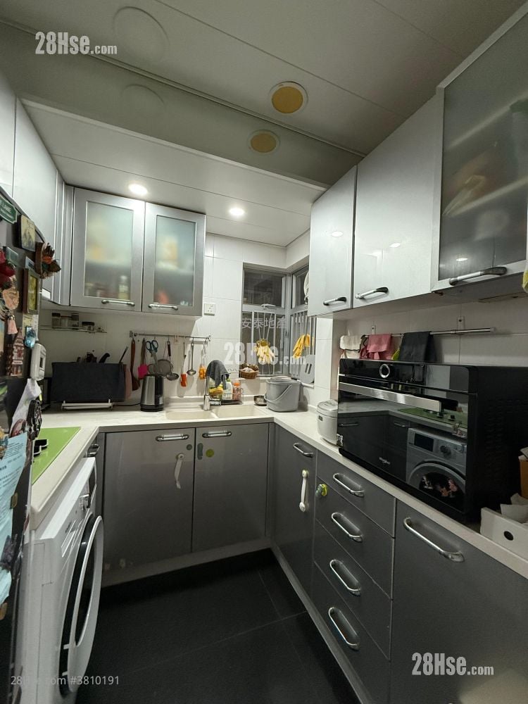 新都城 售盘 3 房 , 2 浴室 701 平方尺