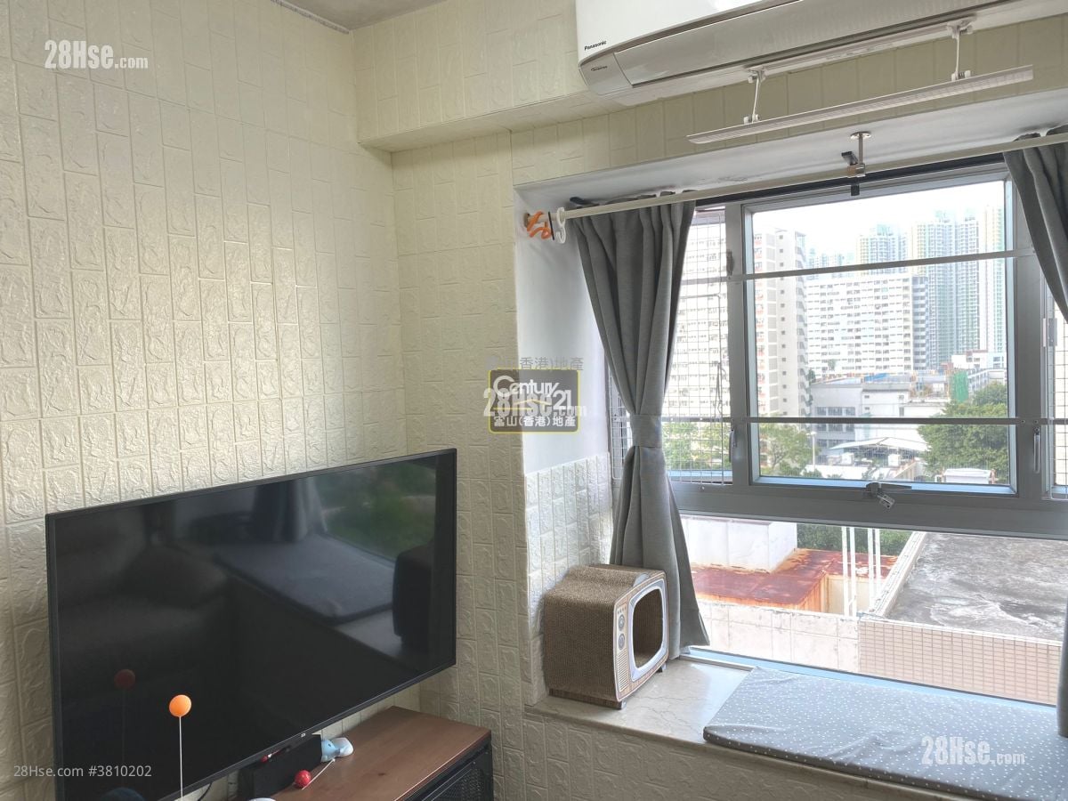 怡发花园 售盘 2 房 , 1 浴室 376 平方尺