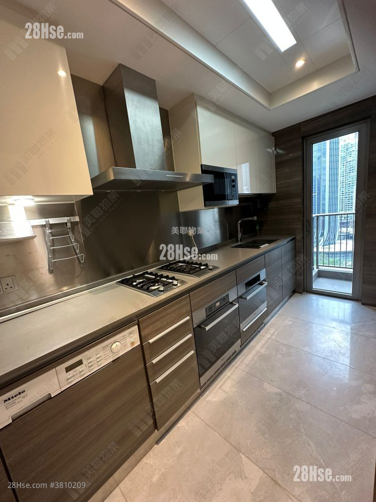 The Austin 租盘 3 房 , 2 浴室 966 平方尺