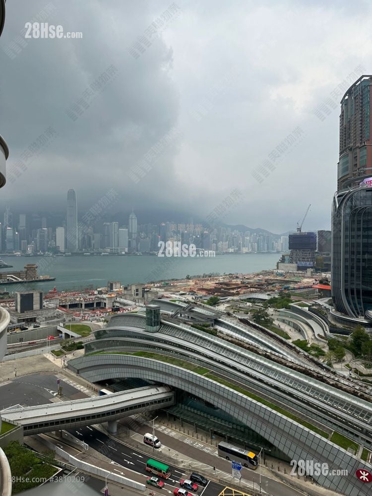 The Austin 租盘 3 房 , 2 浴室 966 平方尺