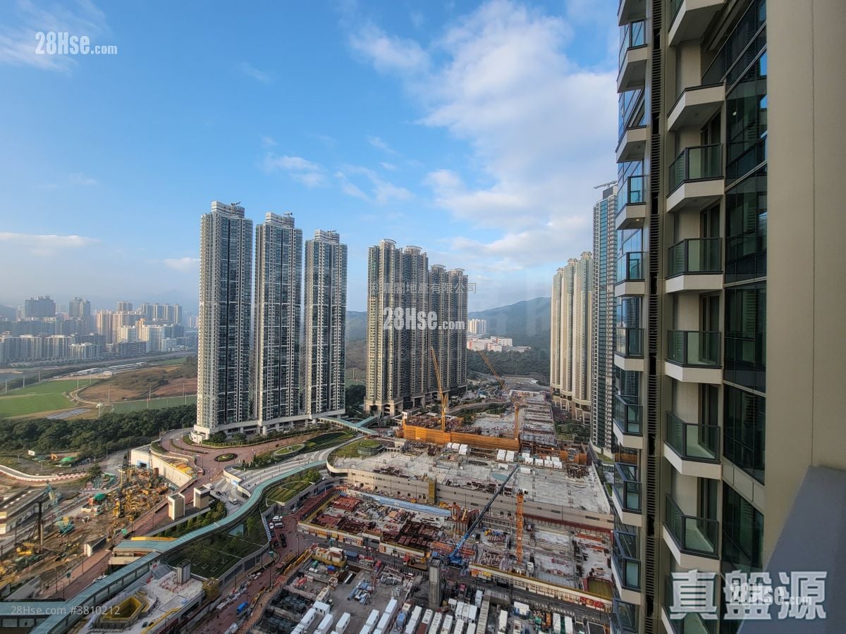 Marini Sell 2 Bedrooms 495 ft²