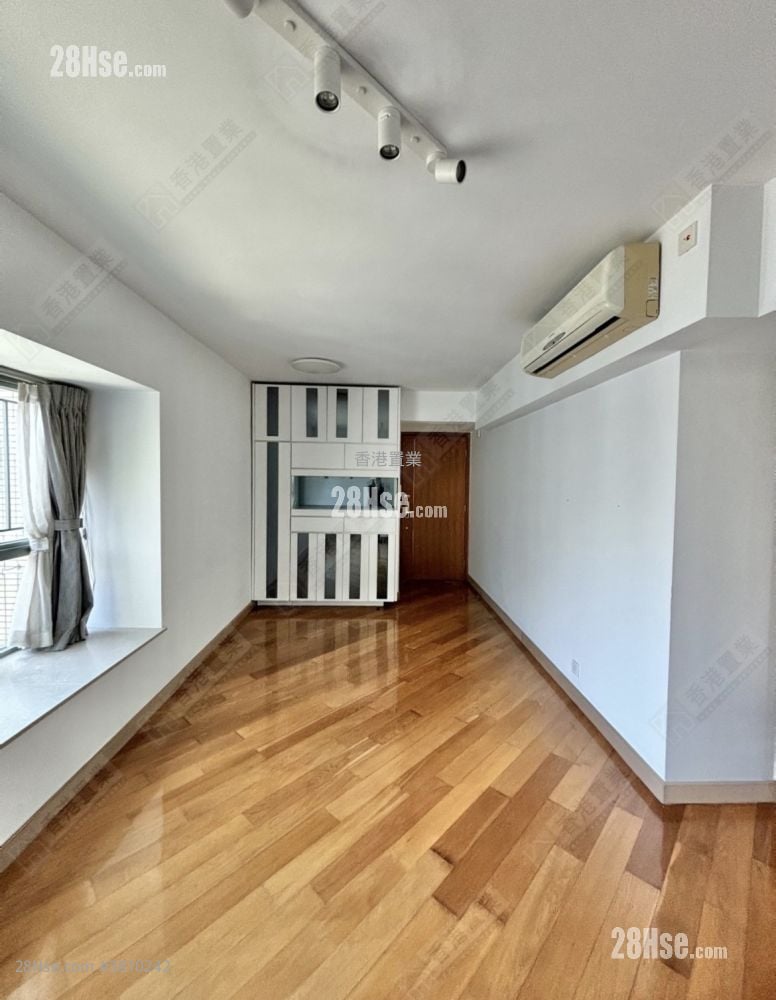 Park Island Sell 2 Bedrooms 499 ft²