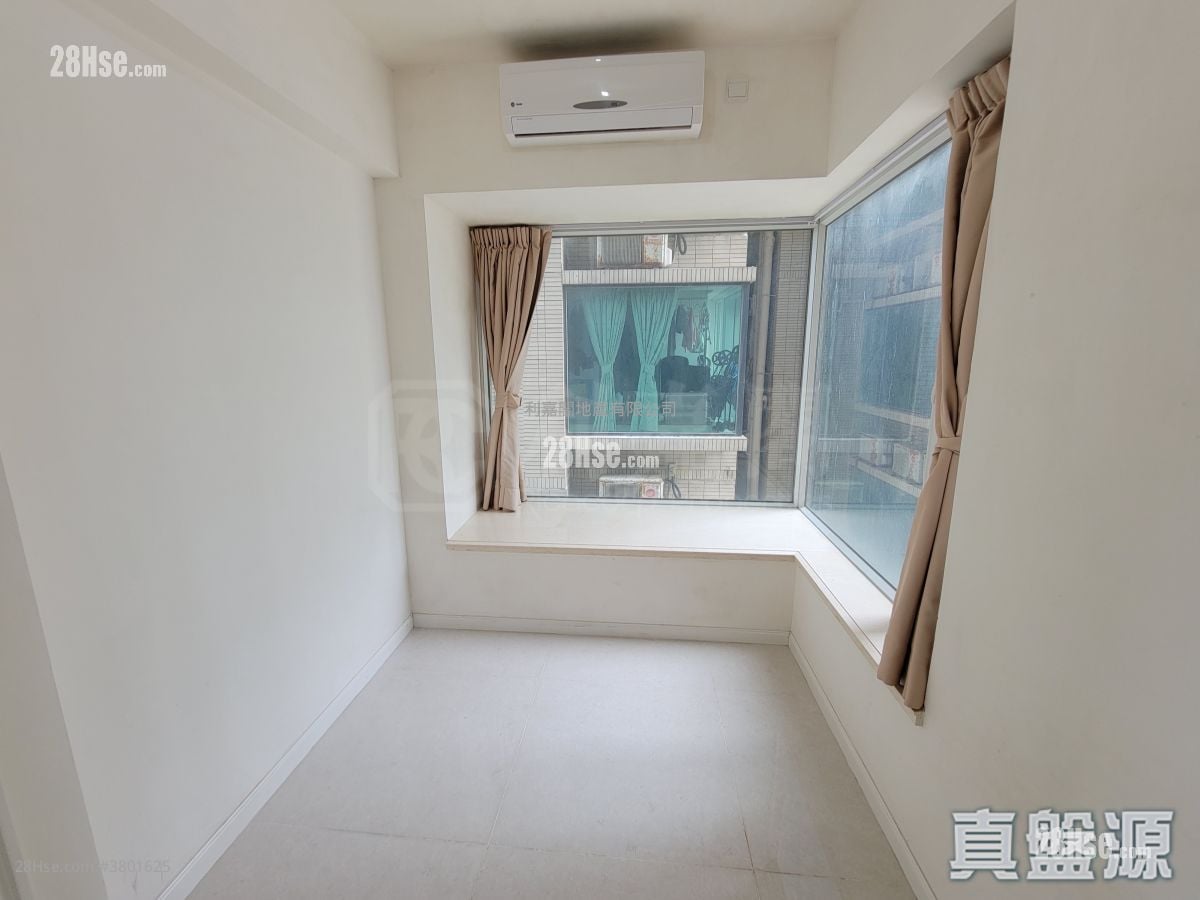 致蓝天 租盘 4 房 , 3 浴室 943 平方尺