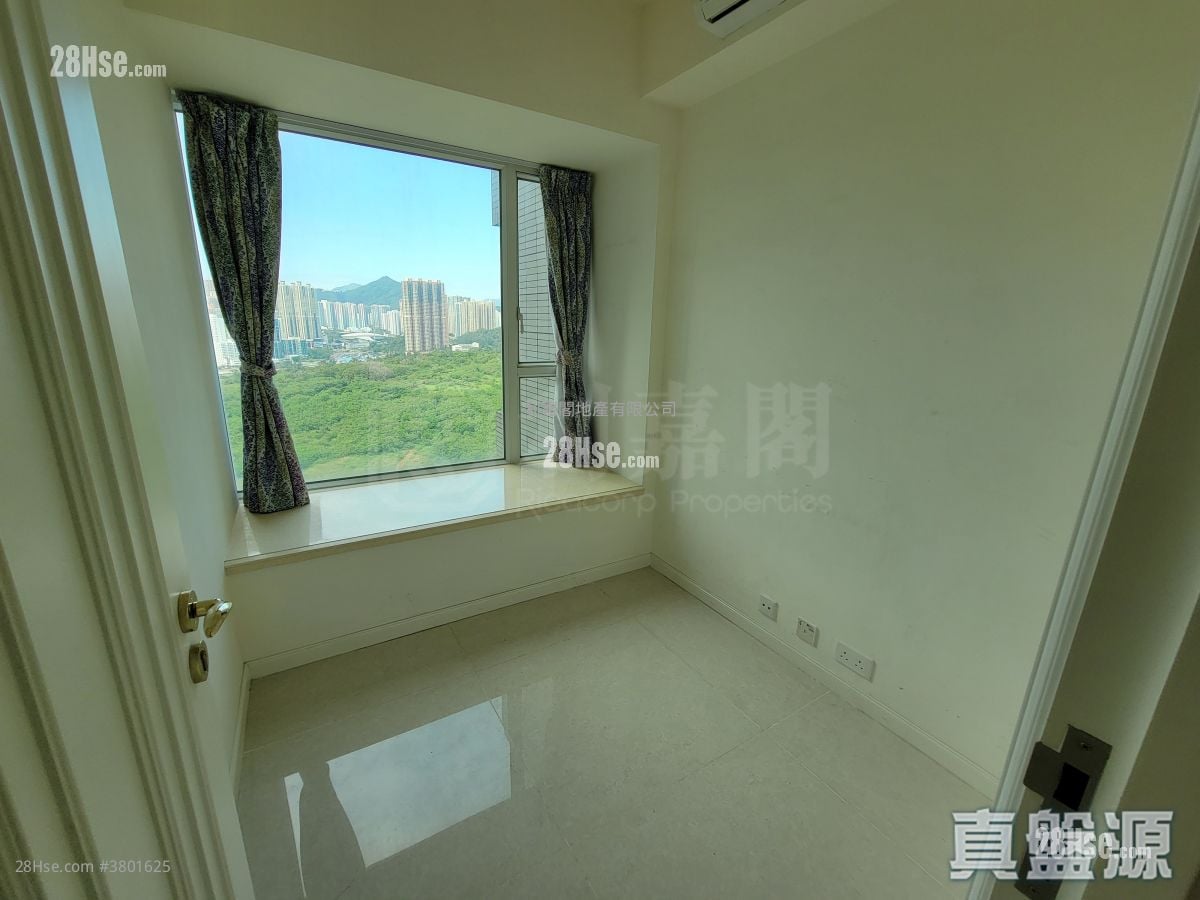 致蓝天 租盘 4 房 , 3 浴室 943 平方尺