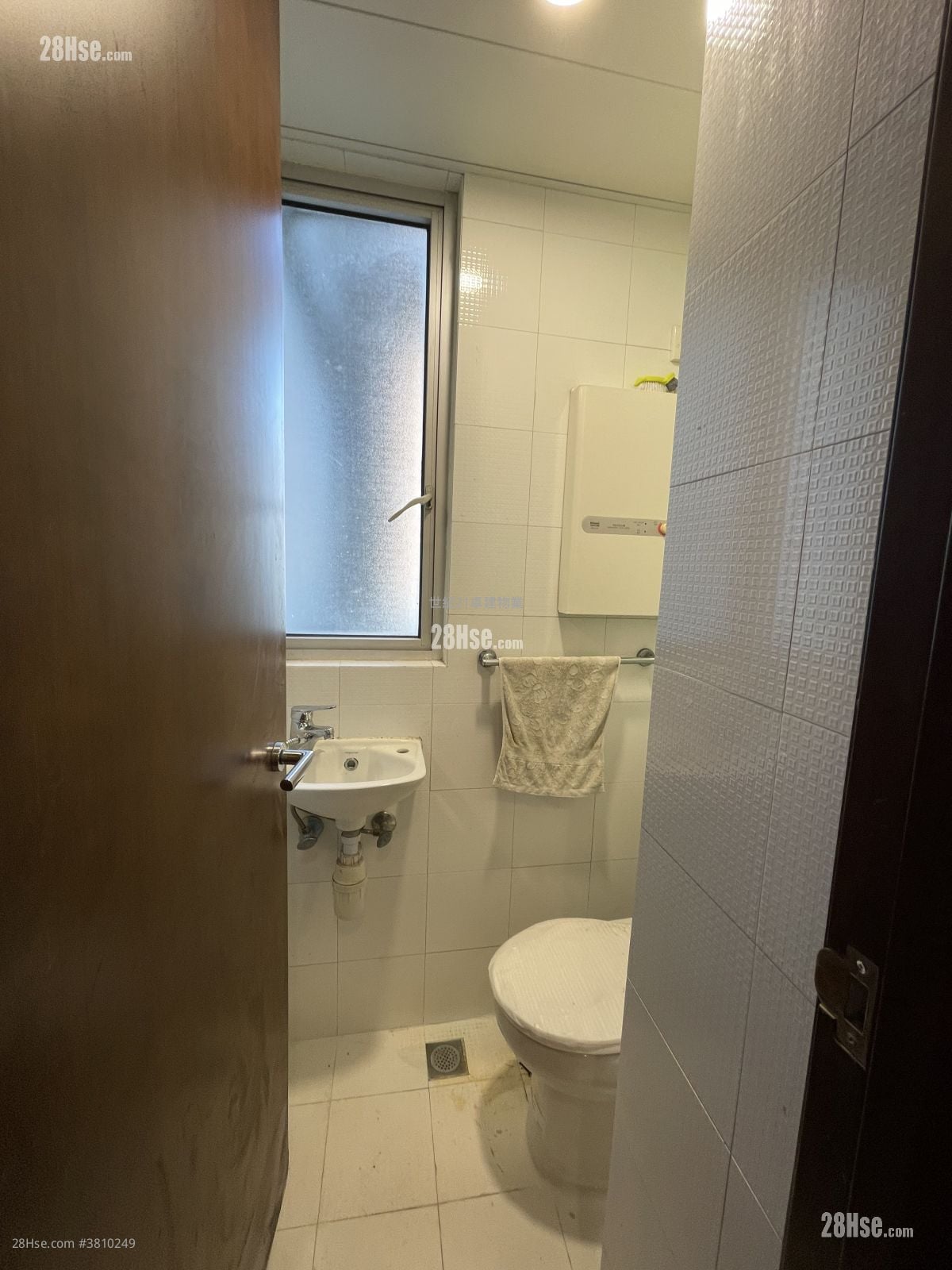 The Harbourside Sell 3 Bedrooms , 2 Bathrooms 1,015 ft²