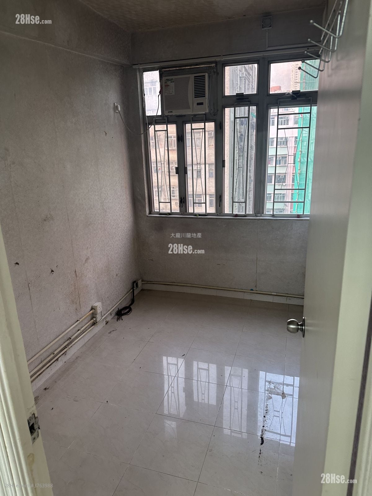 惠康大厦 售盘 2 房 , 1 浴室 549 平方尺