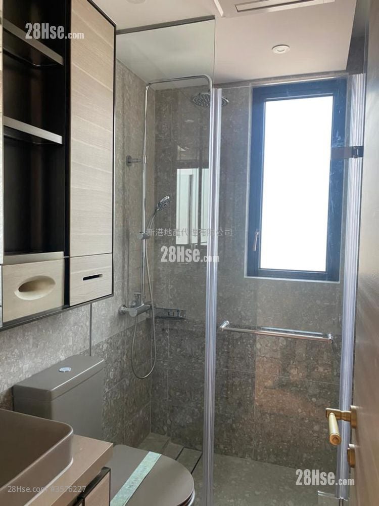 Artisan Garden Rental 1 Bedroom , 1 Bathroom 319 ft²