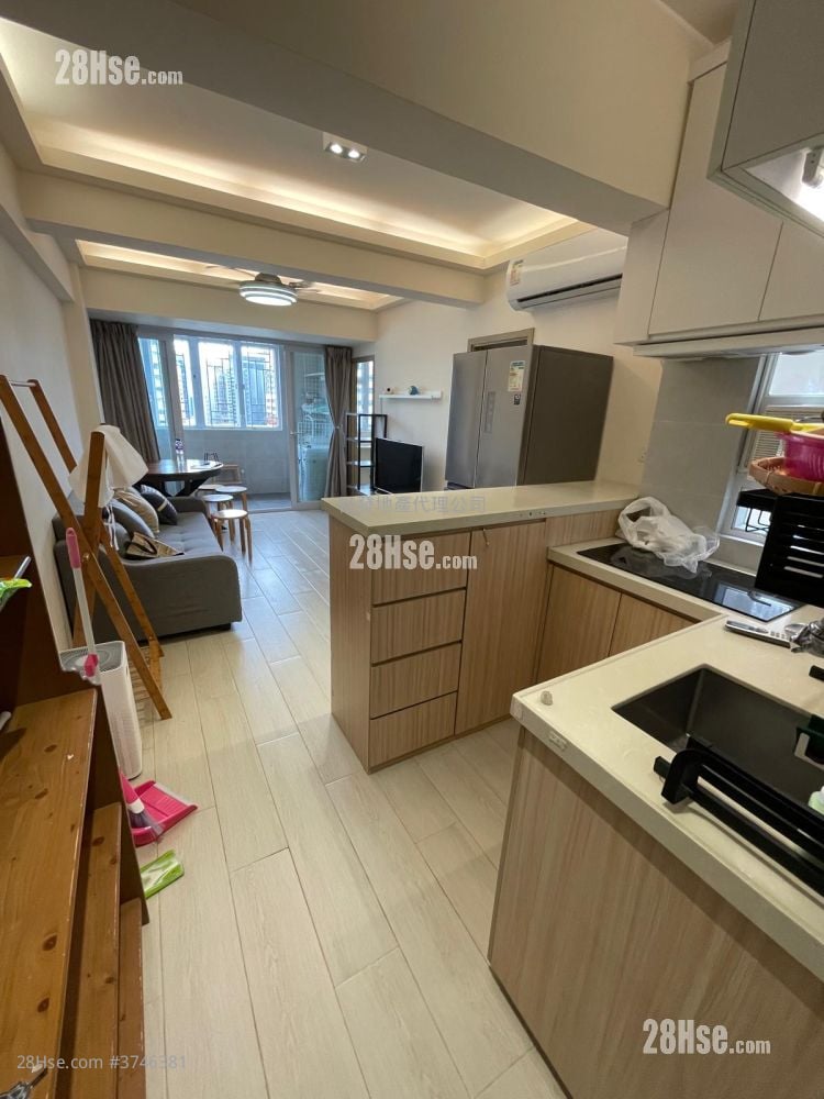 宏安大廈 售盤 3 房 , 1 浴室 561 平方呎