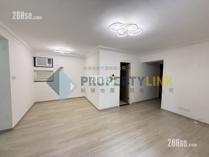 Hollywood Terrace Rental 3 Bedrooms , 2 Bathrooms 756 ft²