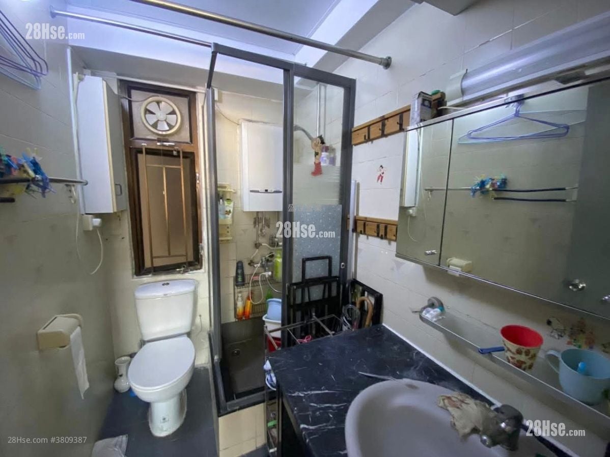 Belair Gardens Sell 2 Bedrooms , 1 Bathroom 560 ft²