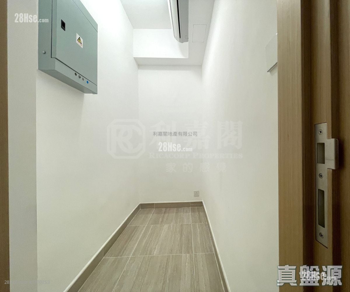 Montara Sell 3 Bedrooms , 2 Bathrooms 815 ft²