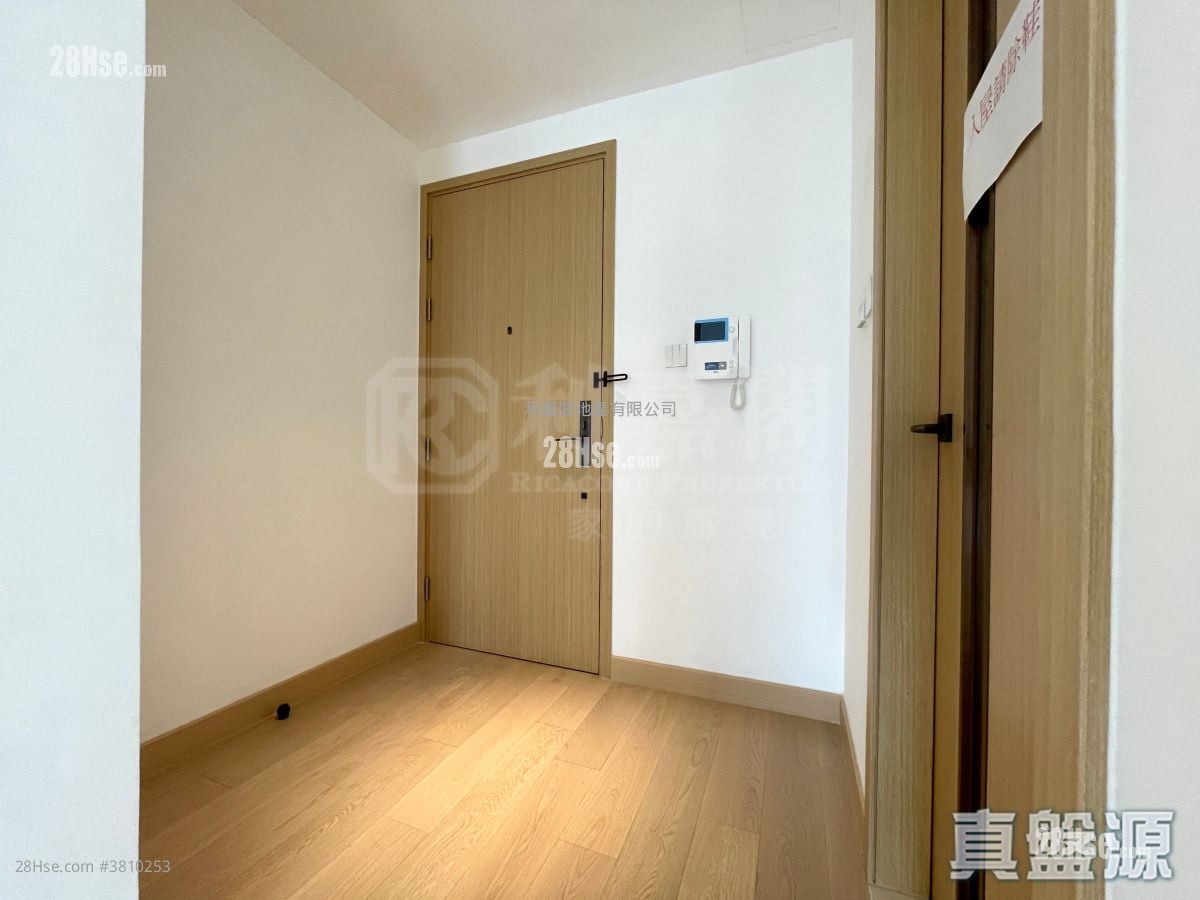 Montara Sell 3 Bedrooms , 2 Bathrooms 815 ft²