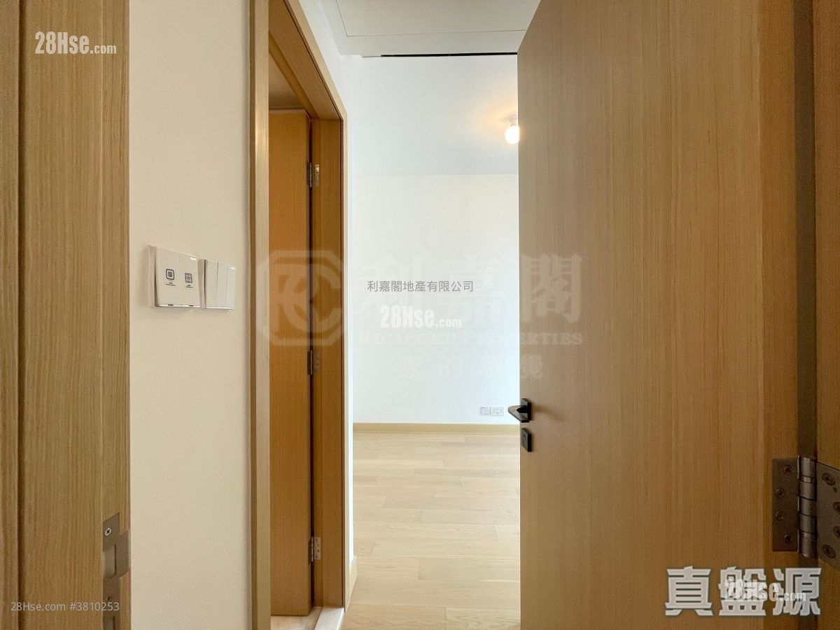 Montara Sell 3 Bedrooms , 2 Bathrooms 815 ft²