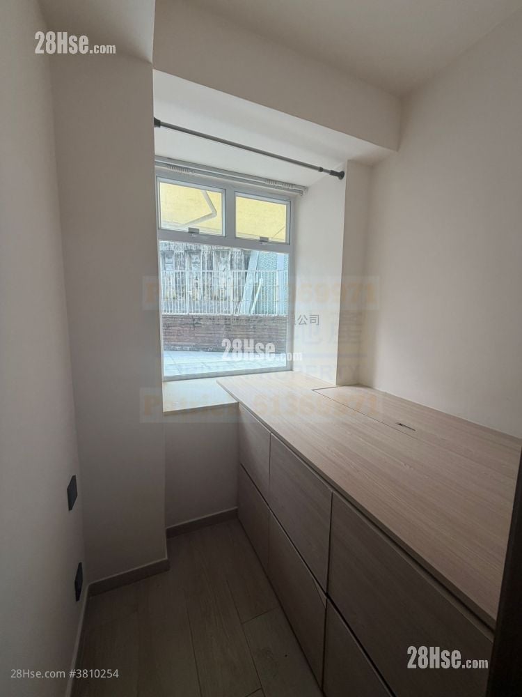 康辉大厦 售盘 2 房 , 1 浴室 210 平方尺