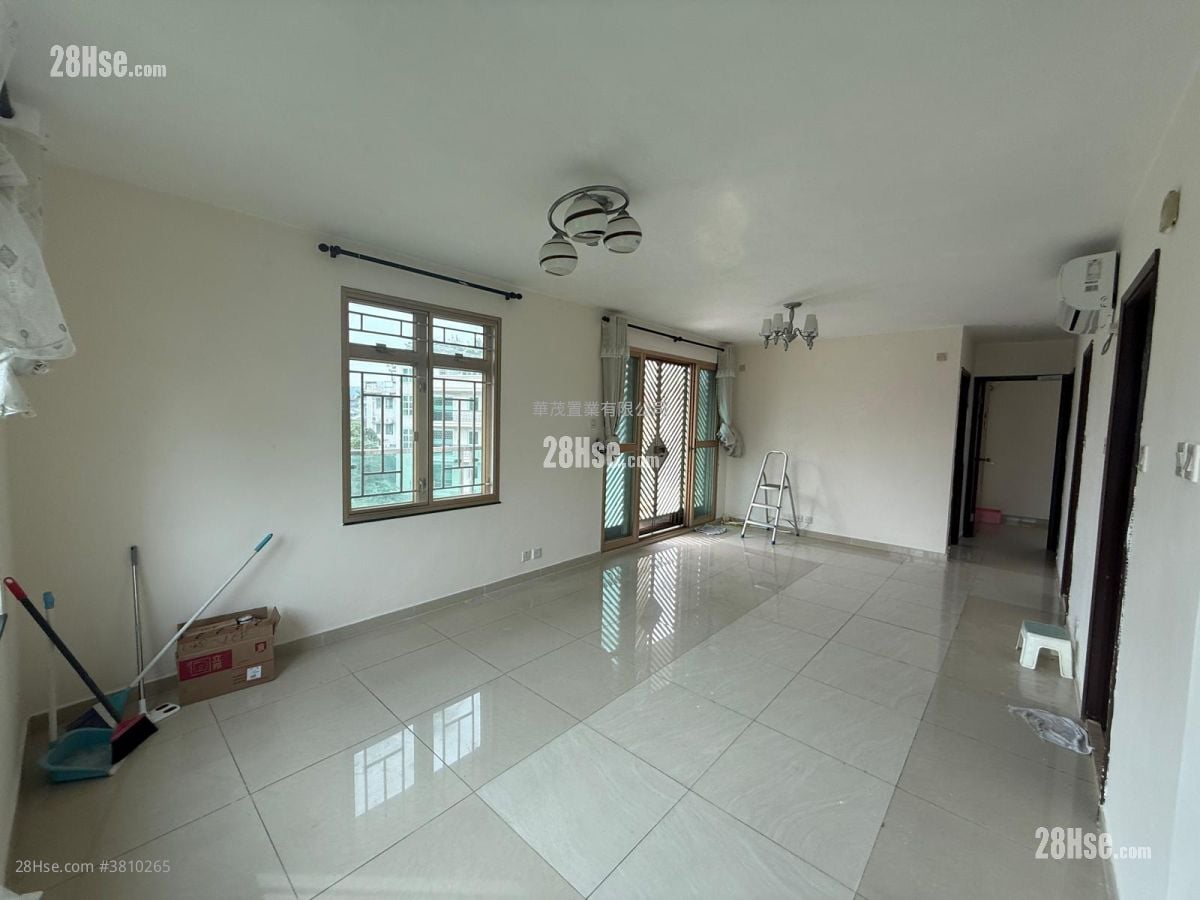 村屋 租盘 3 房 , 1 浴室 630 平方尺