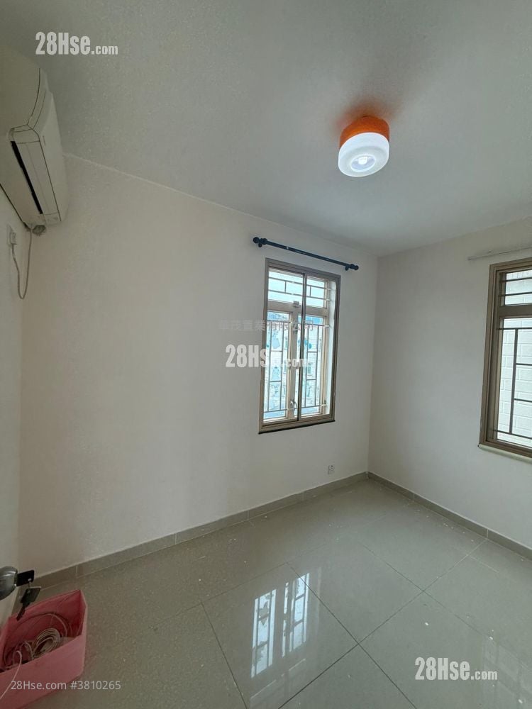 村屋 租盘 3 房 , 1 浴室 630 平方尺