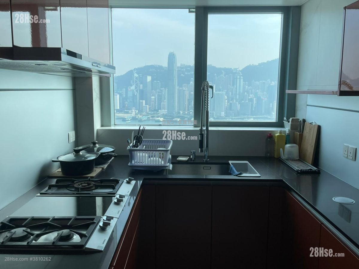 The Harbourside Sell 2 Bedrooms , 2 Bathrooms 1,088 ft²