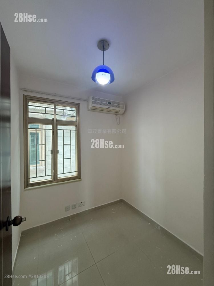 村屋 租盘 3 房 , 1 浴室 630 平方尺