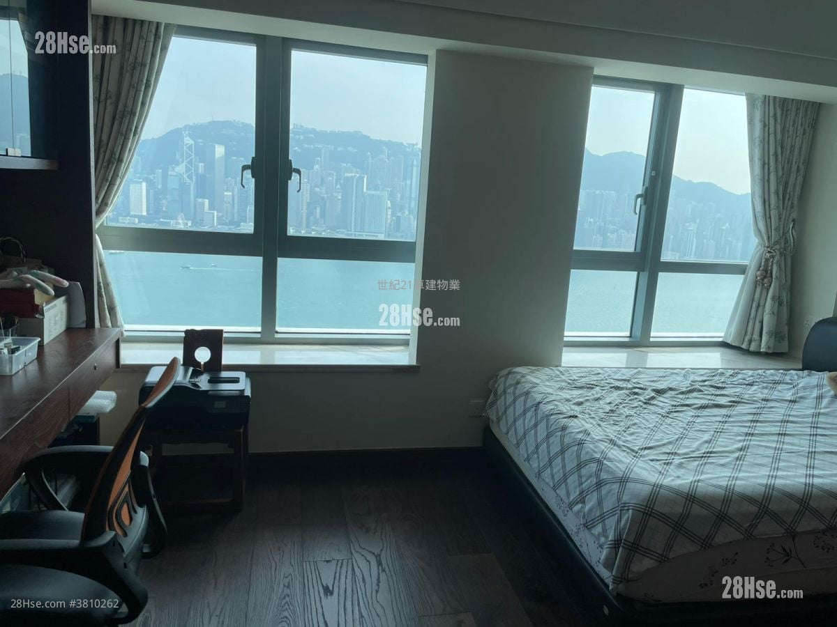 The Harbourside Sell 2 Bedrooms , 2 Bathrooms 1,088 ft²