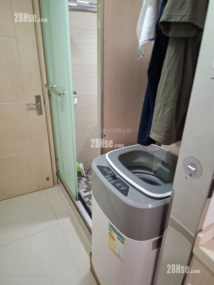 Chinese Mansion Rental 1 Bathroom 130 ft²