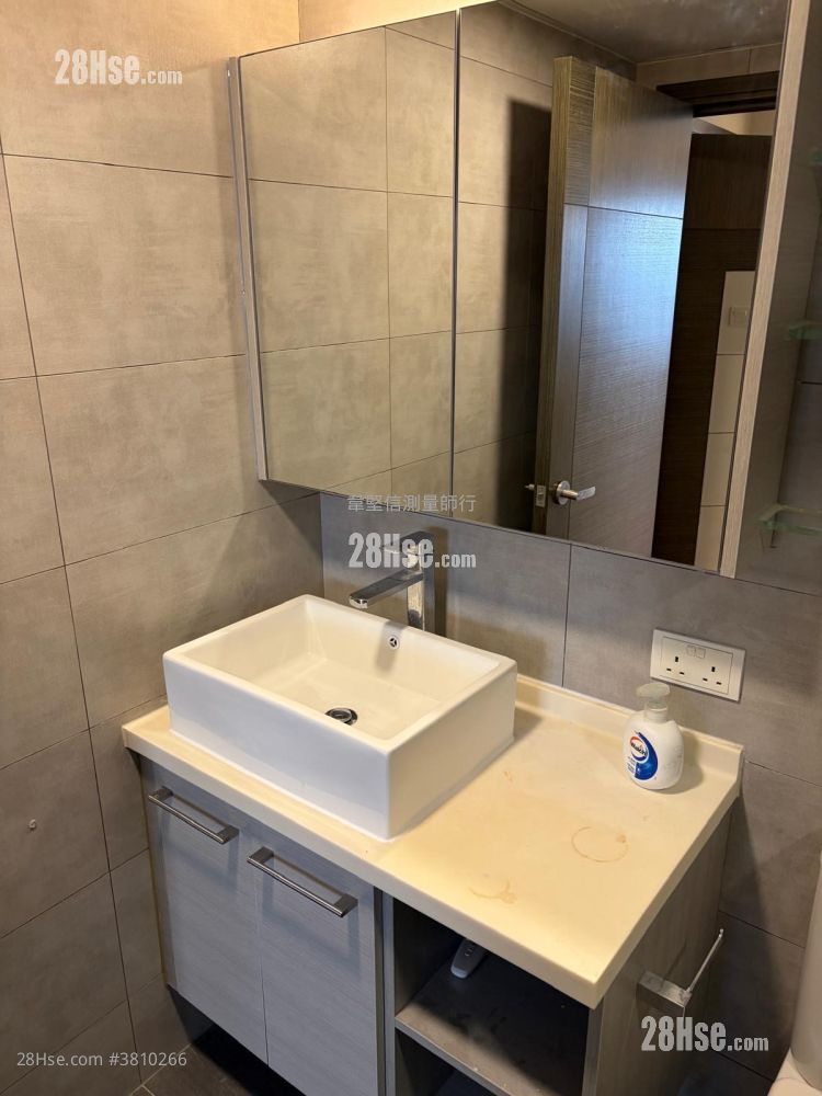 Sky Scraper Rental 3 Bedrooms , 2 Bathrooms