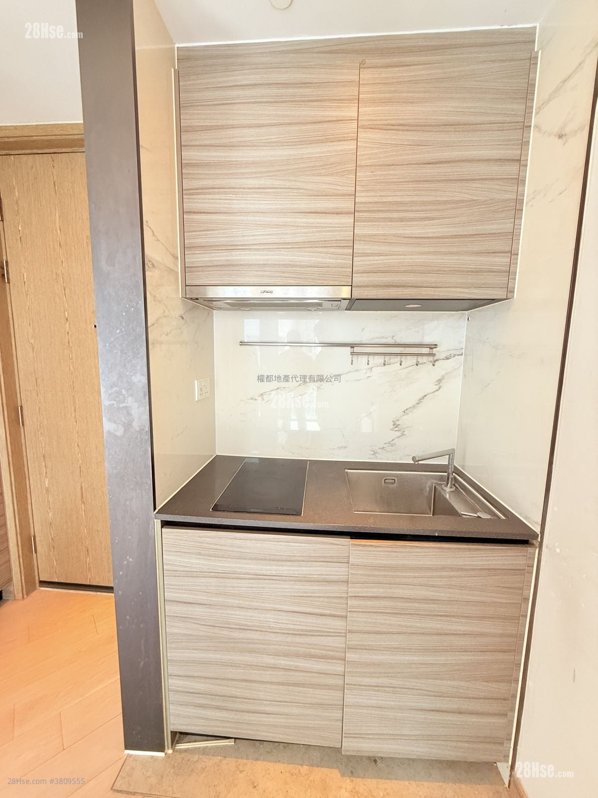 The Zutten Rental 1 Bedroom , 1 Bathroom 261 ft²